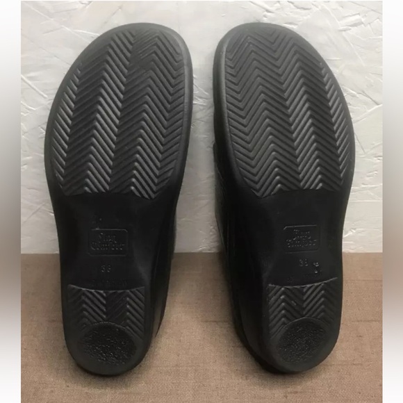 FINN COMFORT Amalfi Sz 7.5D/EU 38D Black Leather & Snake Print Mule Style Clogs - Picture 2 of 16